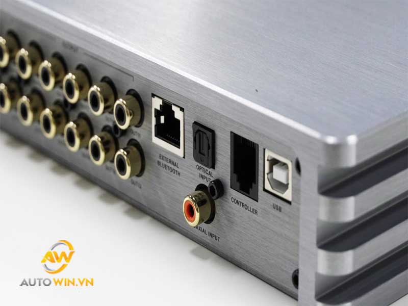 Feelart DSP-X12 Bộ Xử Lí Tích Hợp Công Suất