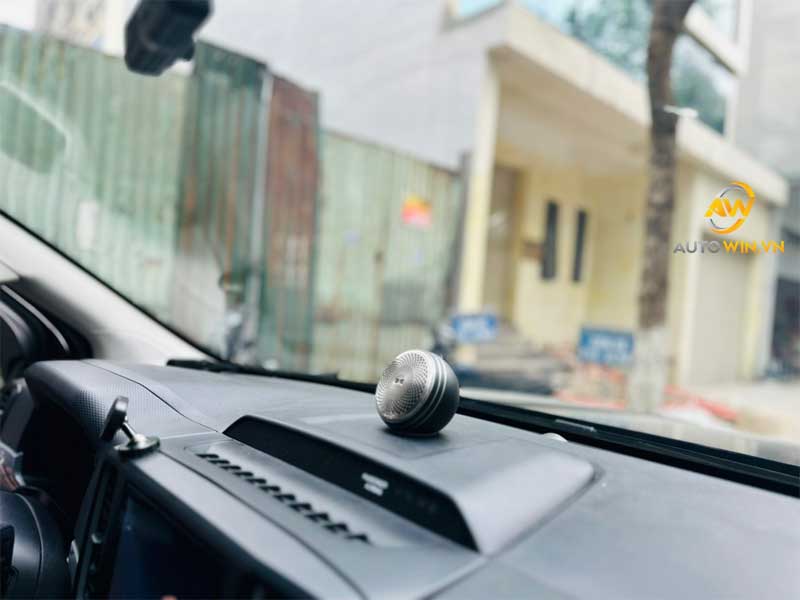 độ loa trung tâm brnenst 2.5II cho ford