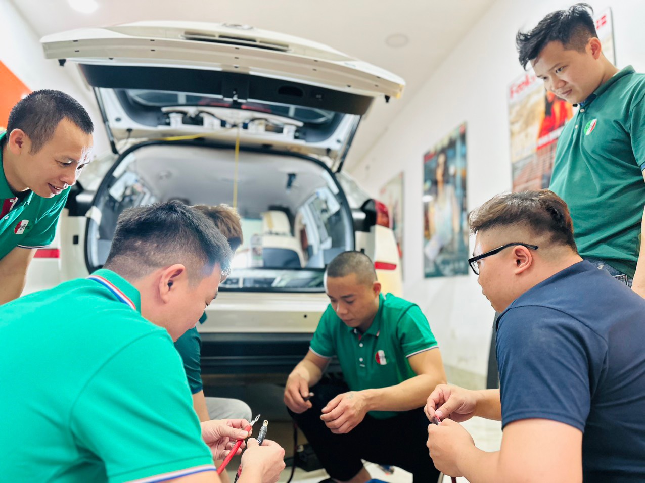 đào tạo âm thanh xe hơi 2024